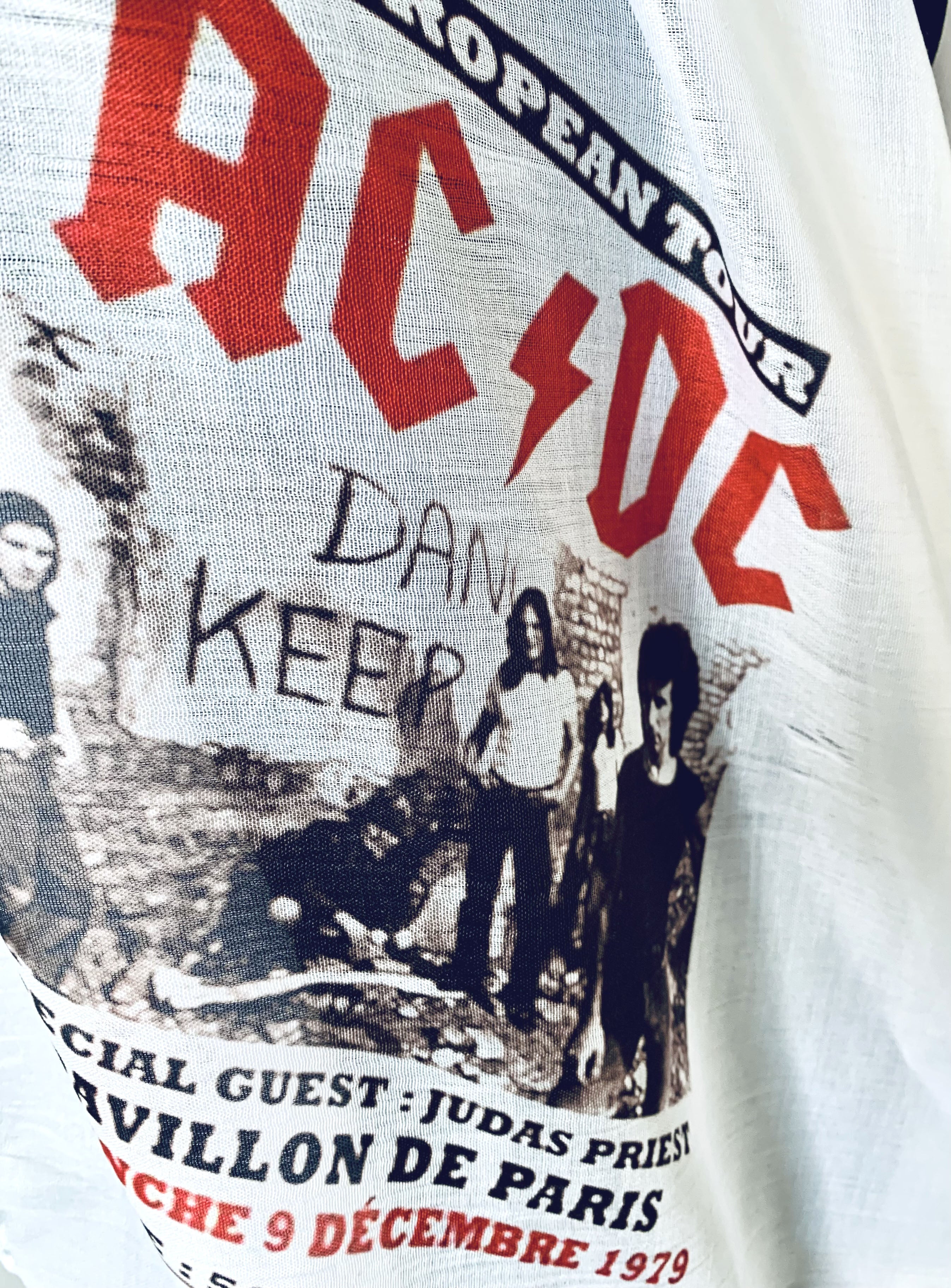 ACDC Inspired Scarf – Vintage Heavy Metal ACDC Style Long Scarf with Red and Black Band Print.