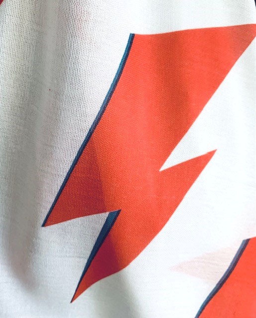 Ziggy Stardust Inspired Scarf – White Long Scarf with David Bowie inspired Red Bolts Print