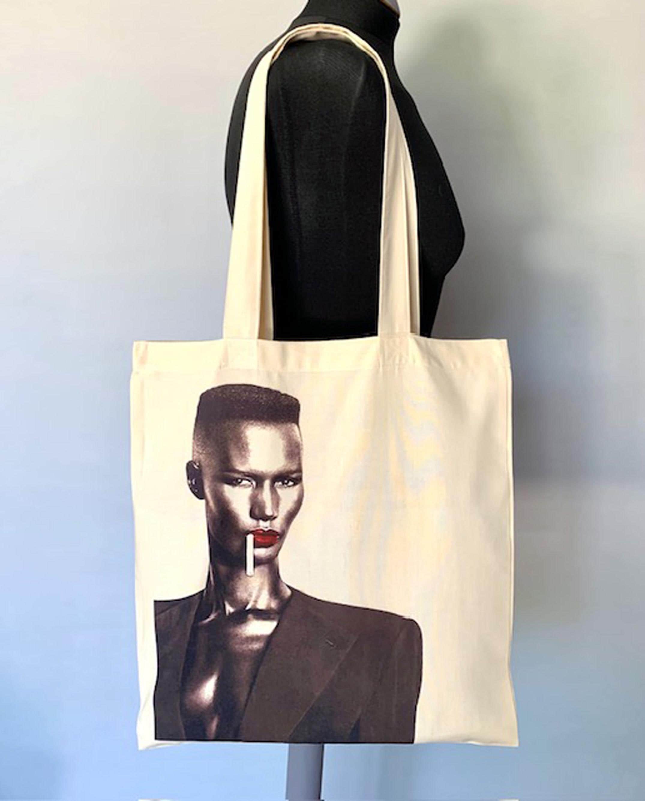 Grace Jones Inspired Tote Bag – Black and Red Unisex Shopper with Reggae Disco Funk New Wave Music Print, Music Gift