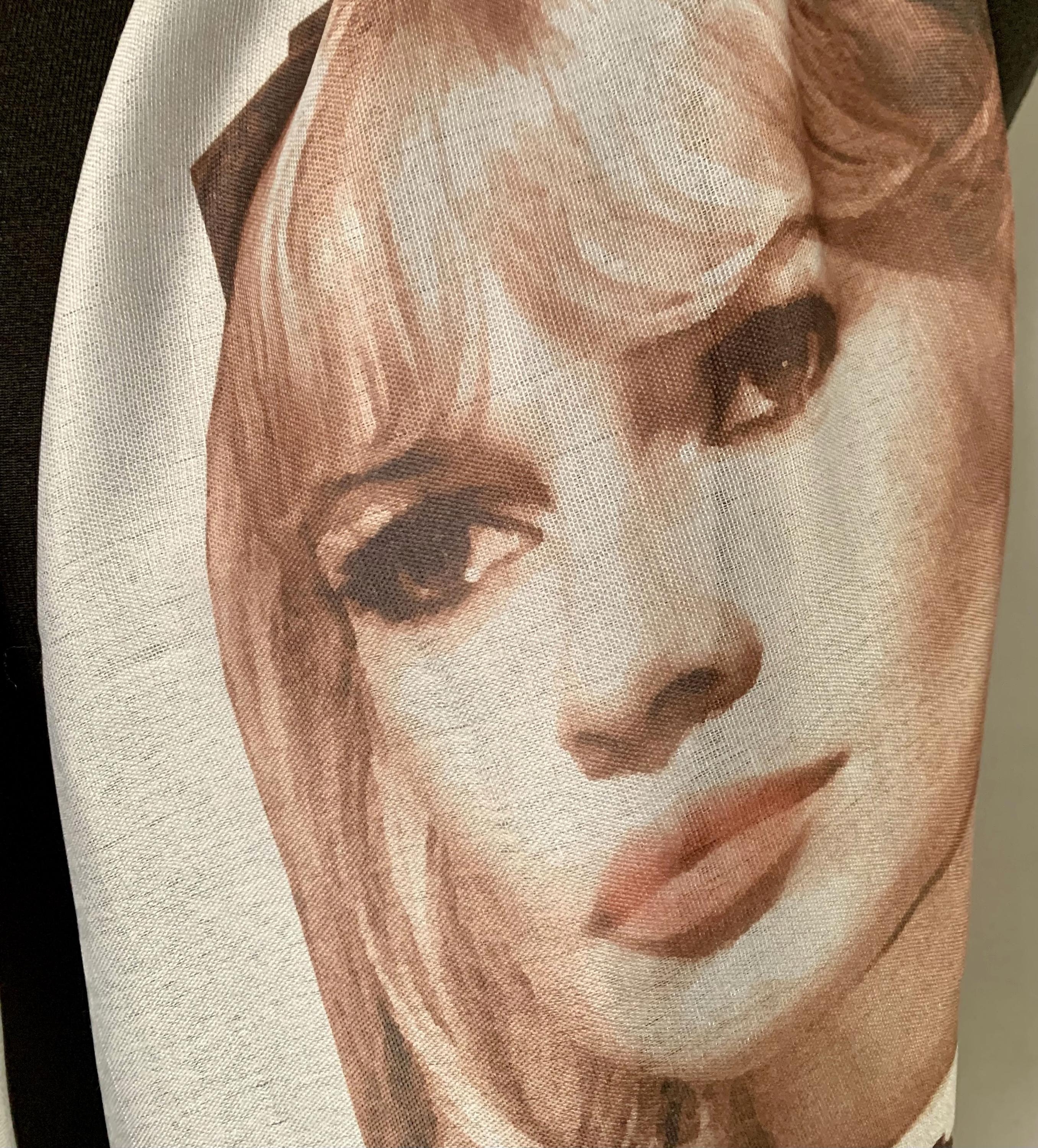 Brigitte Bardot Inspired Scarf – 1960's Vintage Style Long Grey Scarf with Bardot Style Print – Vintage Glamour Fashion