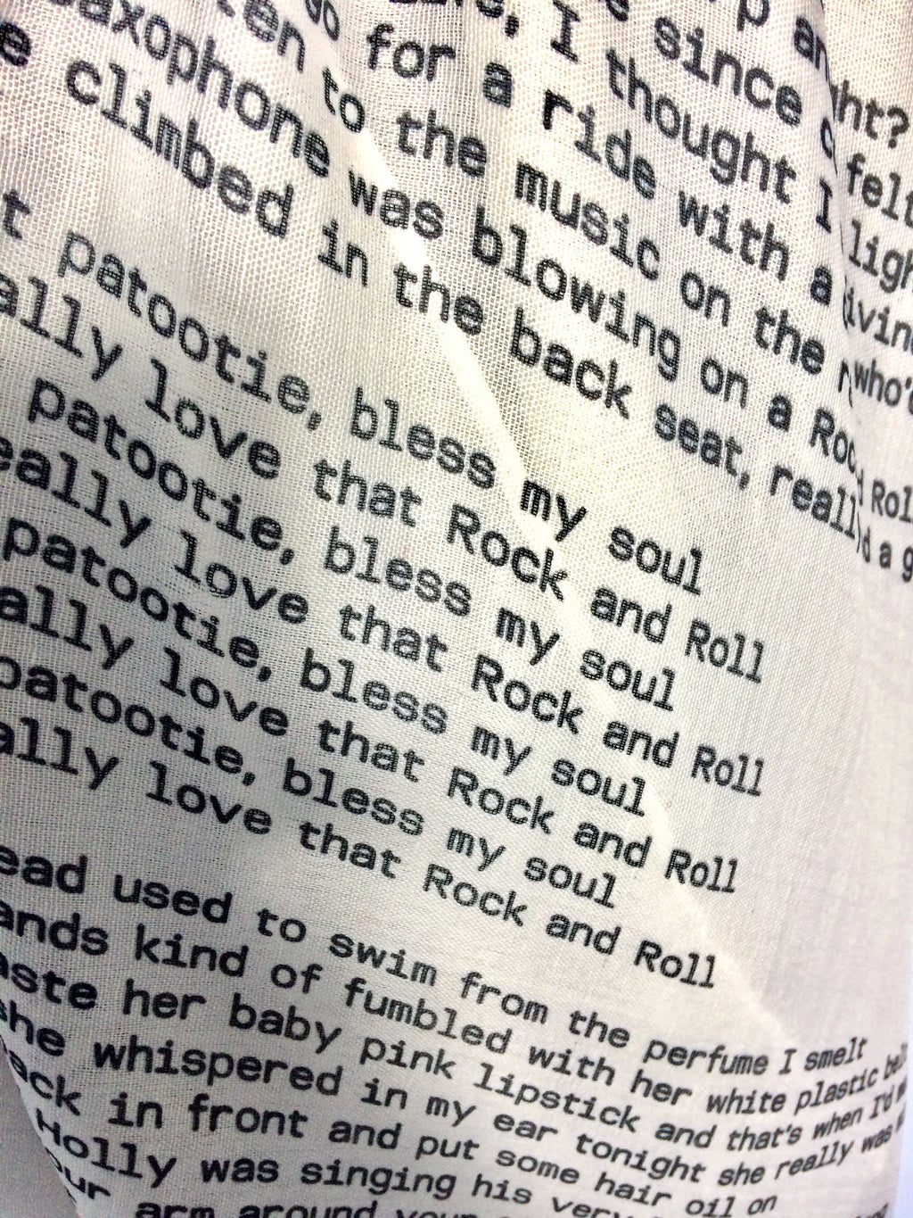 Rocky Horror Picture Show Inspired Scarf – Iconic Hot Patootie Print on White Lightweight Scarf