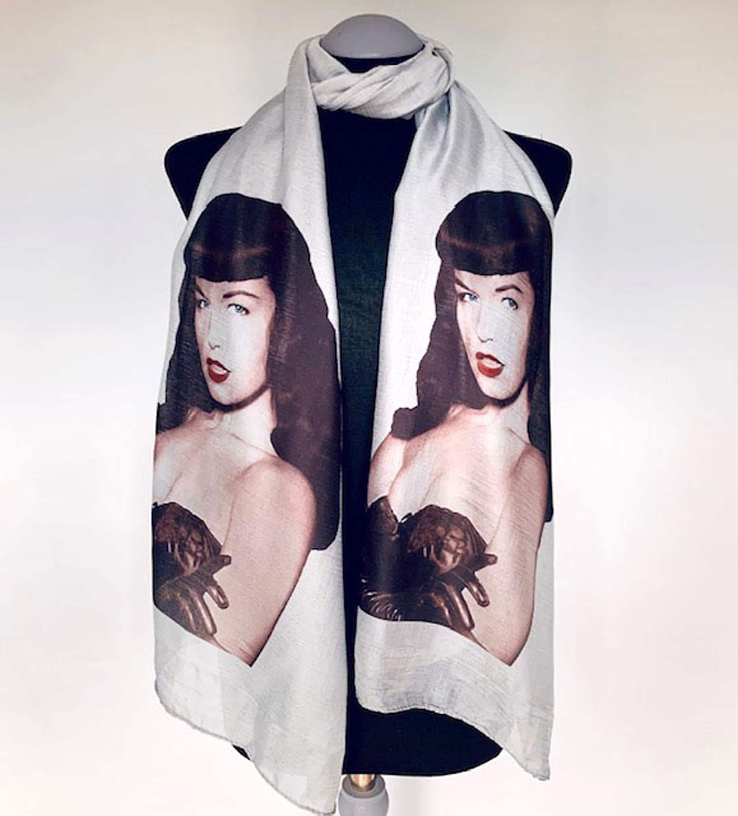 Bettie Page Inspired Scarf – 1950's Vintage Style Long Grey Scarf with Pin up Print – Vintage Glamour Fashion