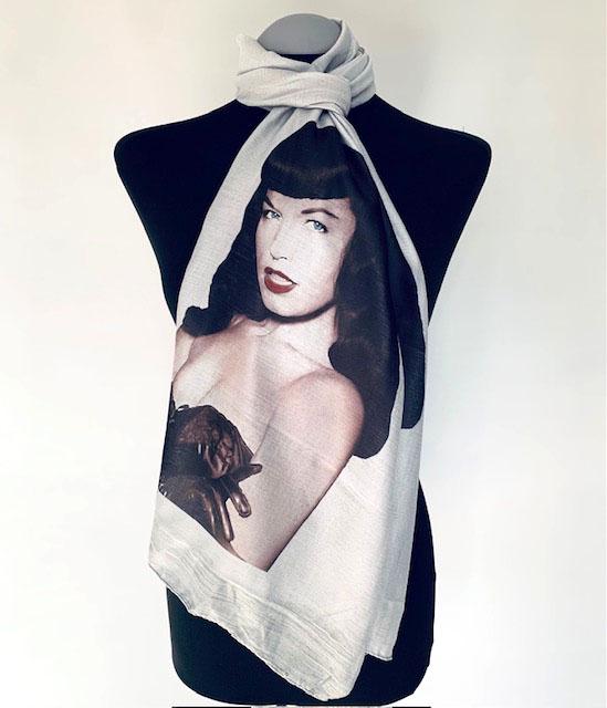 Bettie Page Inspired Scarf – 1950's Vintage Style Long Grey Scarf with Pin up Print – Vintage Glamour Fashion