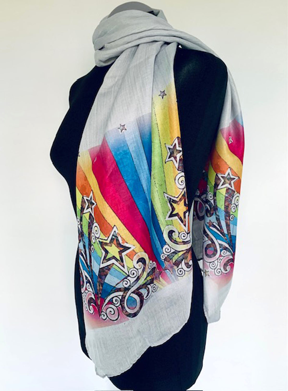 Rainbow Shooting Stars Scarf – Colorful Rainbow Vintage Print Fashion Accessory on Lightweight Grey Scarf (Copy)