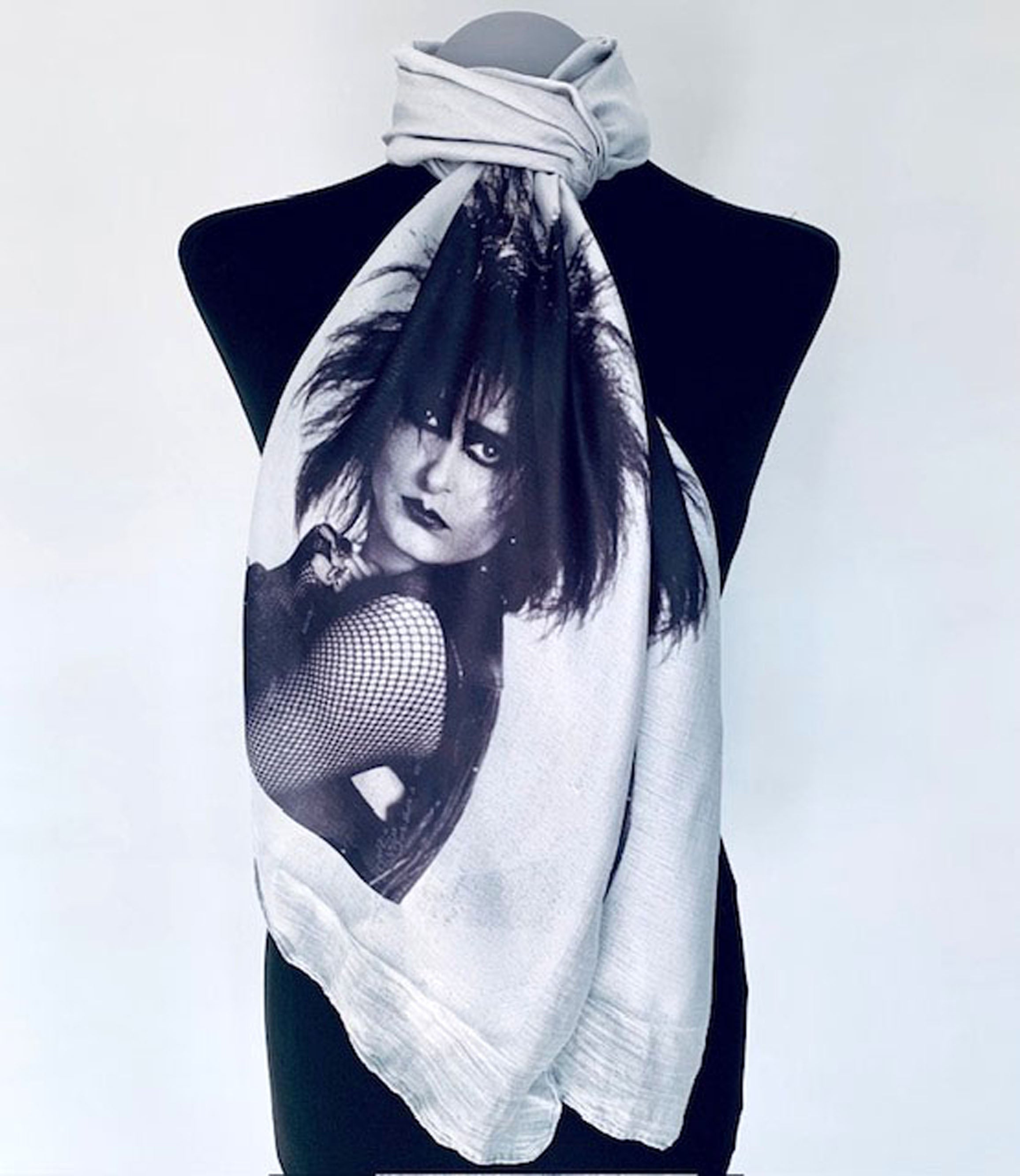 Siouxsie Sioux Inspired Punk Scarf – Long Gothic Grey Punk Scarf for Music Fans.