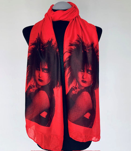 Siouxsie Sioux Inspired Scarf – Post Punk Style Lightweight Red Scarf.
