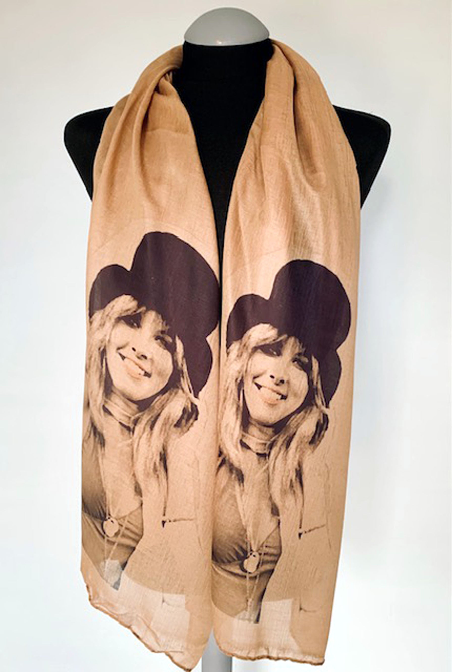 Stevie Nicks Inspired Scarf – 1970s Music Fashion Print on Brown Lightweight Scarf.